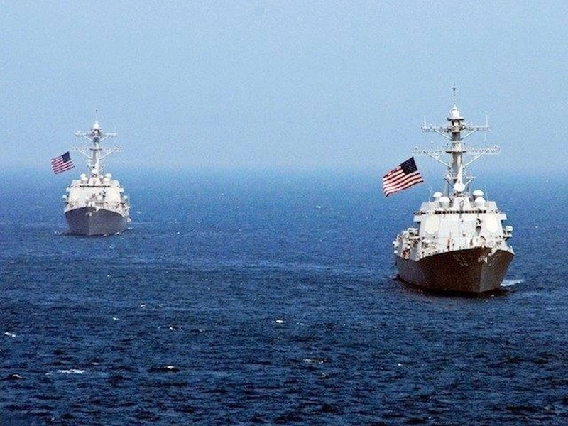 Tàu chiến Mỹ đi qua khu vực Biển Đông. (Nguồn: Getty Images)