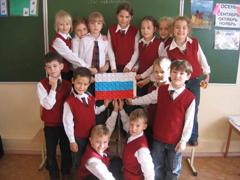 Nga ngăn chặn bạo lực học đường