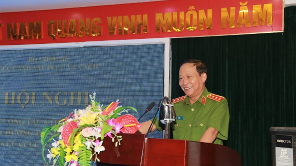 Thứ trưởng Lê Quý Vương phát biểu tại Hội nghị. Ảnh: bocongan