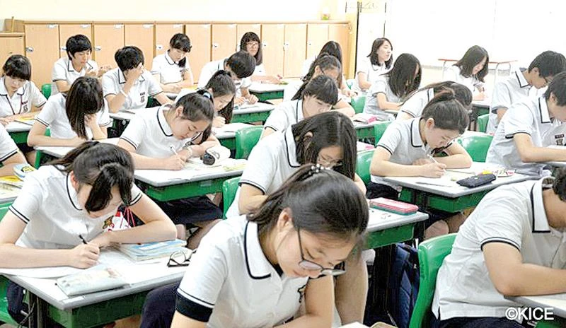 Hàn Quốc miễn học phí bậc giáo dục phổ thông