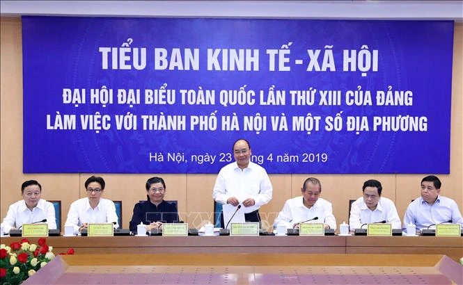 Thủ tướng Nguyễn Xuân Phúc, Trưởng Tiểu ban Kinh tế - Xã hội Đại hội đại biểu toàn quốc lần thứ XIII của Đảng phát biểu. Ảnh: TTXVN