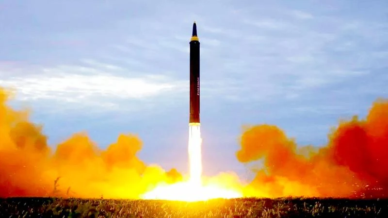 Triều Tiên phóng tên lửa Hwasong-15 trong năm 2017