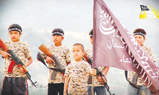 Trẻ em cũng tham gia thánh chiến thuộc phong trào Đông Thổ ở Syria 