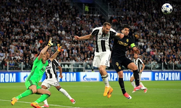 Trận lượt về Champions League 2017: Juventus thắng Monaco 2 - 1