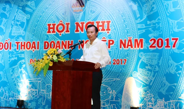 Bí thư Thành ủy TP Đà Nẵng Nguyễn Xuân Anh phát biểu khai mạc buổi đối thoại.