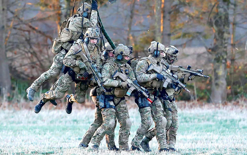 Lực lượng đặc nhiệm Bỉ trong một cuộc tập trận chung với các nước châu Âu do Cơ quan Quốc phòng châu Âu tổ chức. Ảnh: Reuters