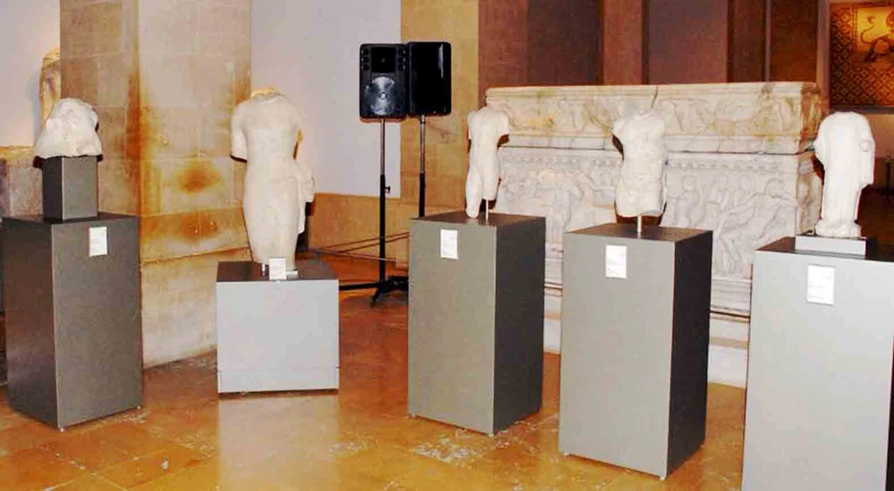 Trưng bày các tác phẩm điêu khắc bị mất cắp