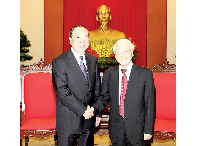 Tổng Bí thư Nguyễn Phú Trọng đón tiếp đồng chí Hoàng Khôn Minh, Ủy viên Bộ Chính trị, Bí thư Ban Bí thư, Trưởng ban Tuyên truyền Trung ương Trung Quốc 