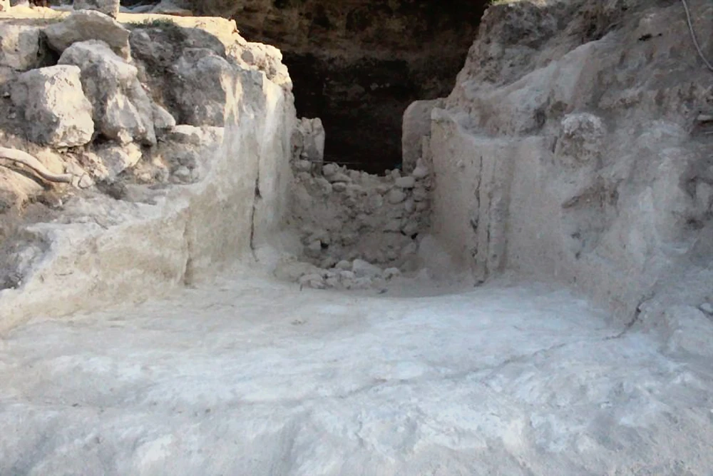 Hy Lạp phát hiện mộ cổ hơn 3.500 năm tuổi