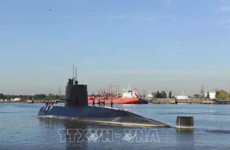 Tàu ngầm ARA San Juan cập cảng ở Buenos Aires năm 2014. Ảnh: TTXVN