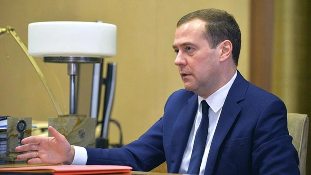 Thủ tướng Nga Dmitry Medvedev đã ký một sắc lệnh mở rộng danh sách các cá nhân và thực thể Ukraine bị trừng phạt