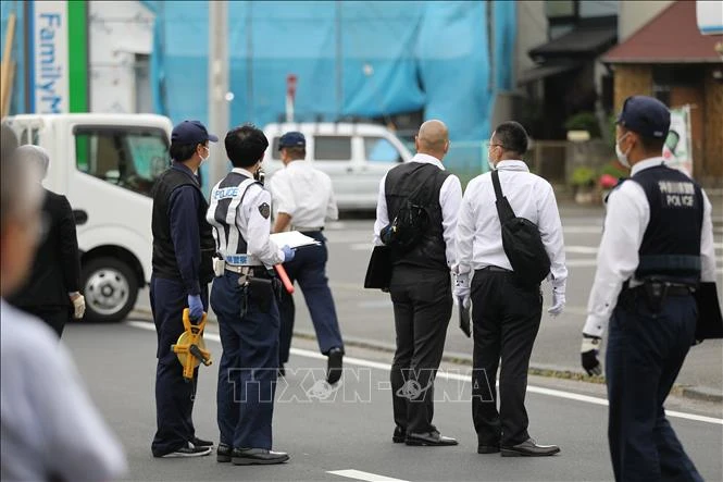 Cảnh sát điều tra tại hiện trường vụ tấn công bằng dao ở Kawasaki, tỉnh Kanagawa, Nhật Bản, ngày 28-5-2019. Ảnh: THX/TTXVN