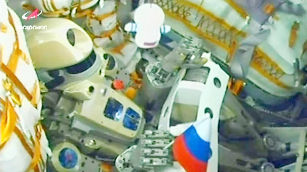 Nga đưa robot giống người lên vũ trụ