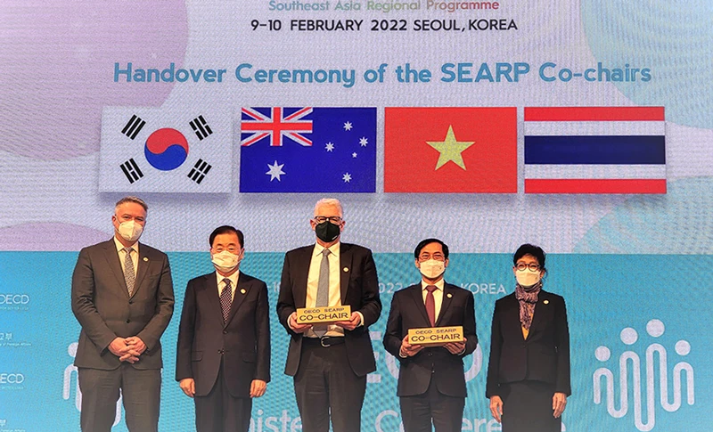 Việt Nam và Australia tiếp nhận bàn giao vai trò Đồng Chủ tịch Chương trình SEARP nhiệm kỳ 2022-2025 từ Thái Lan và Hàn Quốc
