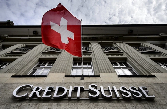 Credit Suisse đối diện cáo buộc dính líu đến tiền “bẩn”