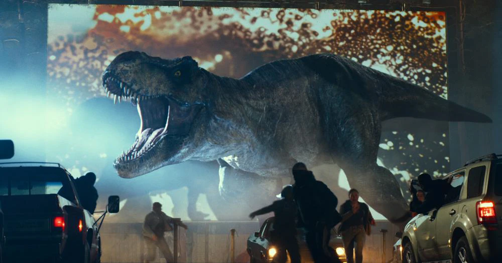 Một cảnh trong phim Jurassic World: Dominion sẽ phát hành trong dịp hè