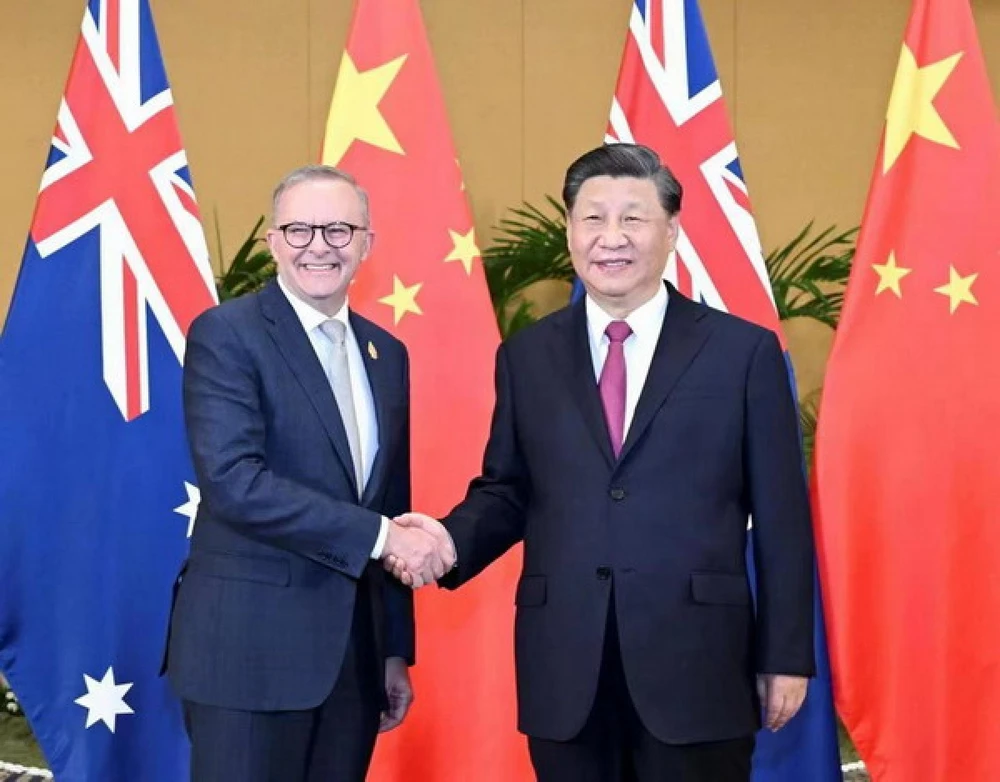 Chủ tịch Trung Quốc Tập Cận Bình gặp Thủ tướng Australia Anthony Albanese bên lề Hội nghị Thượng đỉnh G20 ngày 15-11-2022. Ảnh: Bộ Ngoại giao Trung Quốc