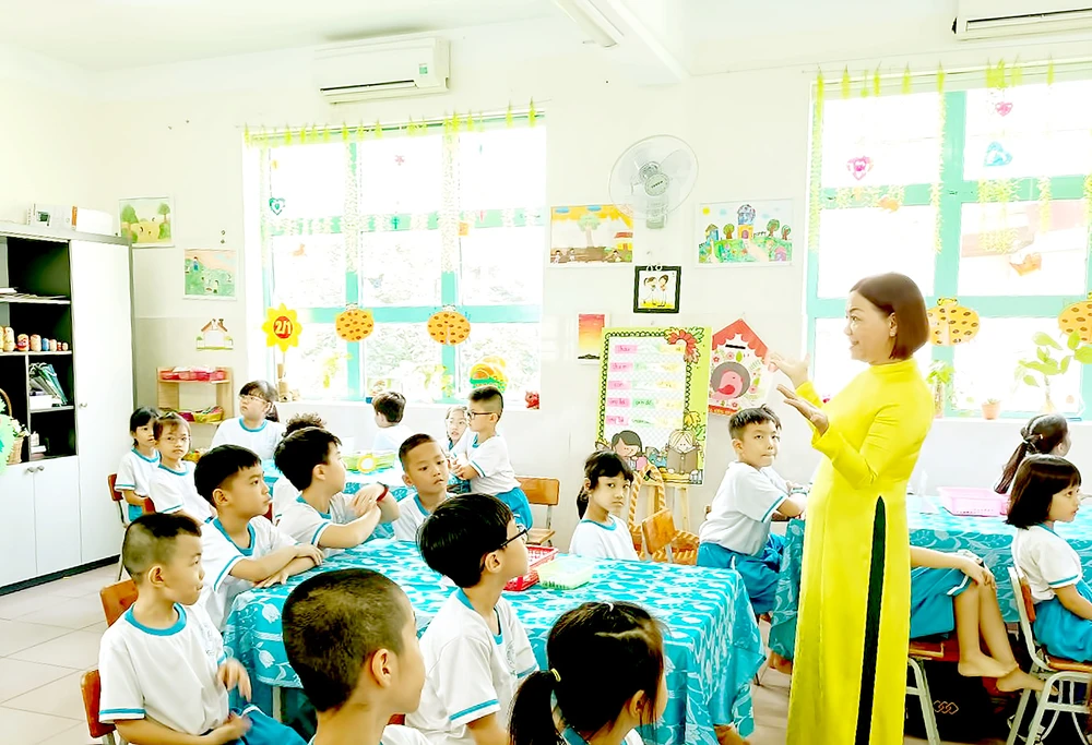 Học sinh Trường Tiểu học Huỳnh Văn Ngỡi (TP Thủ Đức) trong giờ học