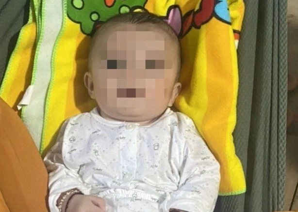 Bé trai 5 tháng tuổi đã được người thân nhận về chăm sóc