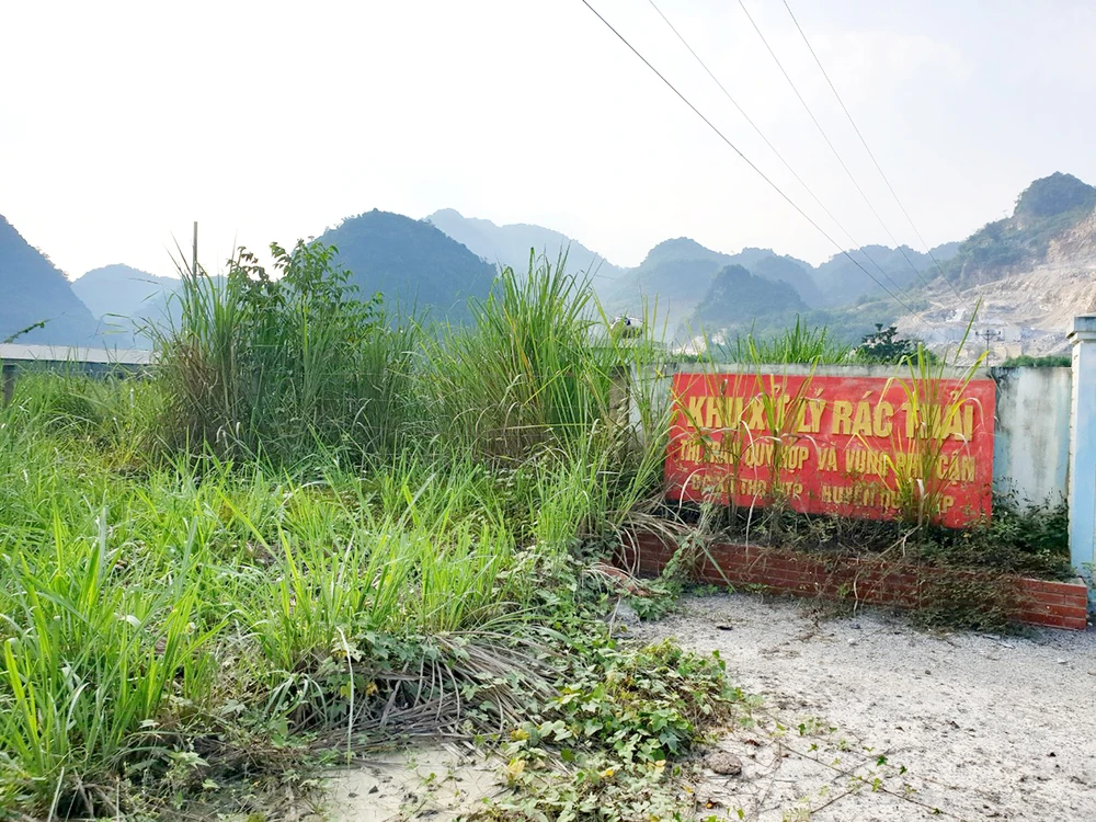 Khu xử lý rác thải tại xã Thọ Hợp (huyện Quỳ Hợp, Nghệ An) bỏ hoang