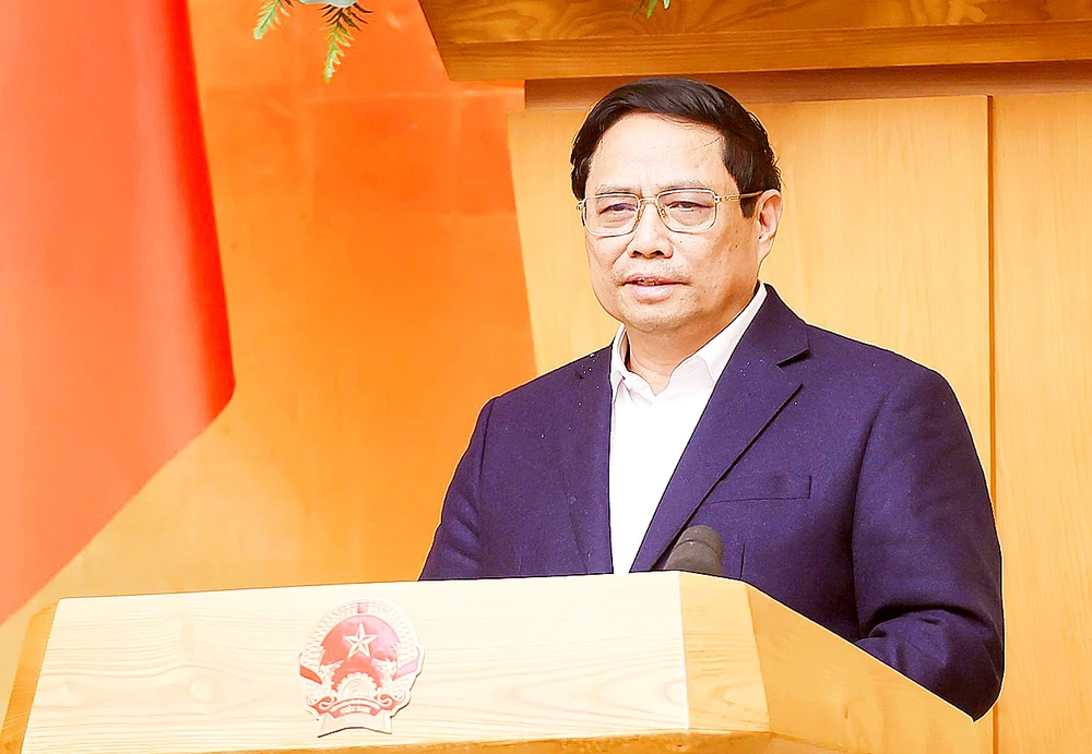 Thủ tướng Phạm Minh Chính chủ trì và phát biểu tại phiên họp Chính phủ chuyên đề về xây dựng pháp luật tháng 12-2023, ngày 26-12. Ảnh: VIẾT CHUNG
