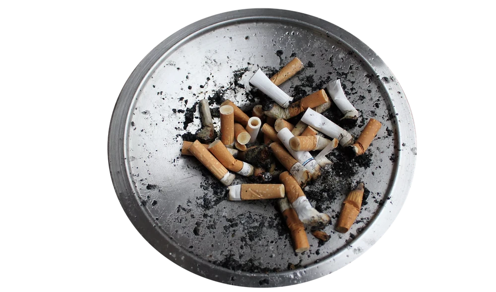 Tái chế đầu lọc thuốc lá làm nhựa đường