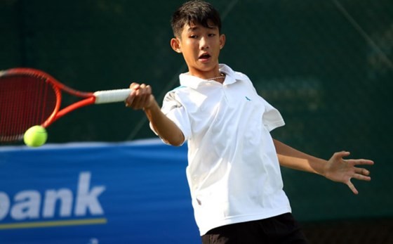 Van Phuong wins at ITF