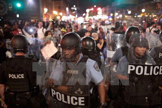 US police in St Louis on August 16 (Photo: VNA)
