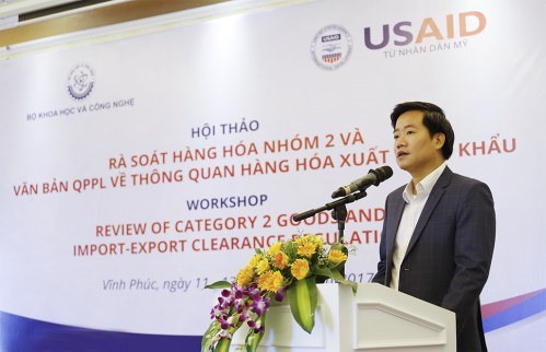 Nguyễn Hoàng Linh, deputy director of Directorate for Standards, Metrology and Quality under the MoST, speaks at the workshop. — Photo khampha.vn 