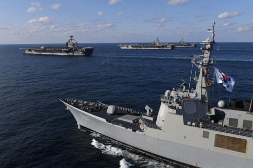 South Korea's Sejong the Great Aegis destroyer trains with three U.S. aircraft carriers in the East Sea on Nov. 12, 2017, in this photo provided by the Navy. (Yonhap)
