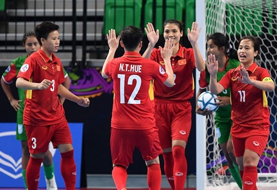 Vietnam defeats Indonesia 2-1 to enter AFC semi-final Photo: SGGP
