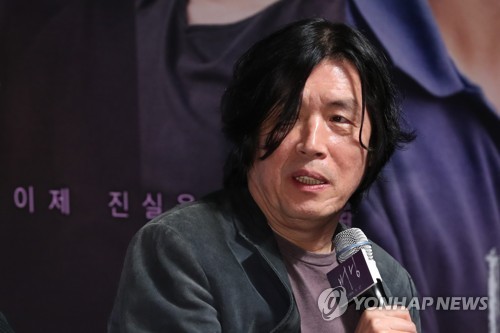 Director Lee Chang-dong named juror of 43rd Toronto Film Festival