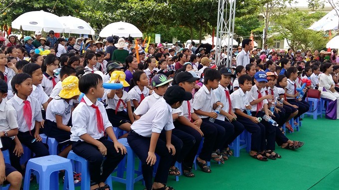 Students at a secondary school in Quảng Nam Province. The province is looking to develop an international standard education system that focuses on human resources. — VNS Photo Công Thành 