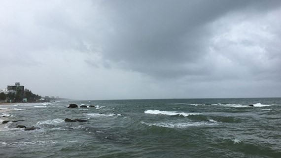 HCMC sees torrential rains & cloudy
