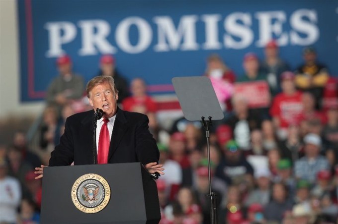 Donald Trump’s comments on scrapping birthright citizenship come shortly before a hotly-contested midterm election in which he has sought to place the issue of immigration front and centre. — AFP/VNA Photo