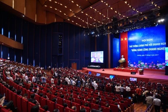 Trước đó tại TP Hà Nội cũng diễn ra chương trình "Đồng hành cùng doanh nghiệp" của Thủ tướng Chính phủ