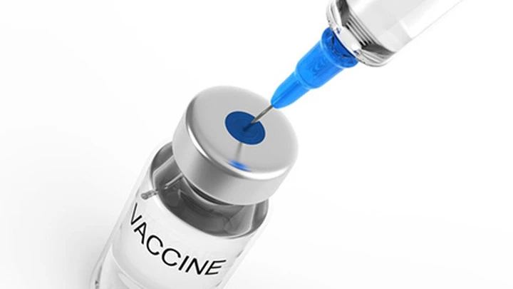 Vaccine giúp con người khống chế và đẩy lùi được nhiều dịch bệnh nguy hiểm, hoặc làm giảm đáng kể số người mắc bệnh và tử vong. 