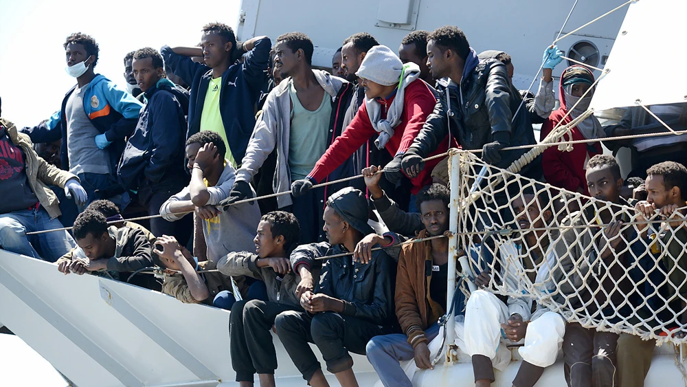 Người nhập cư vượt Địa Trung Hải đến châu Âu