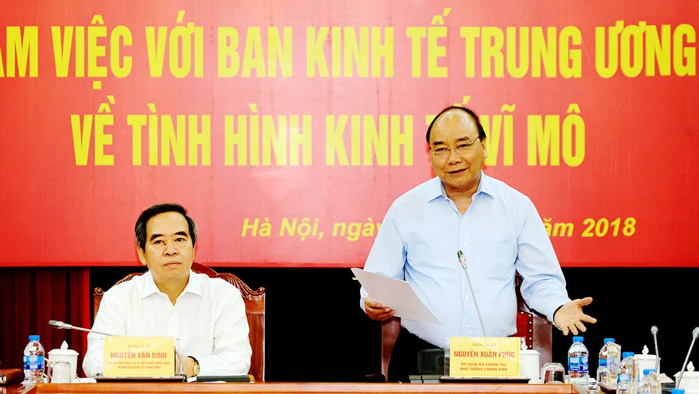 Thủ tướng Nguyễn Xuân Phúc phát biểu tại buổi làm việc với Ban Kinh tế Trung ương
