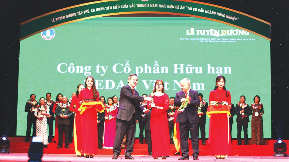 Vedan Việt Nam lần thứ 2 nhận giải thưởng Bông lúa vàng
