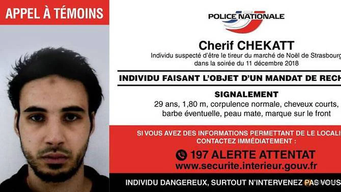 Cherif Chekatt trong thông báo truy nã của cảnh sát Pháp trên Twitter