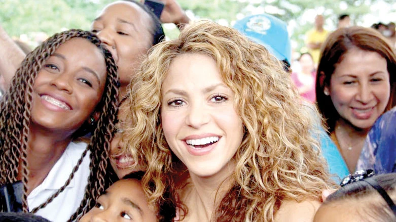 Shakira bị cáo buộc trốn thuế