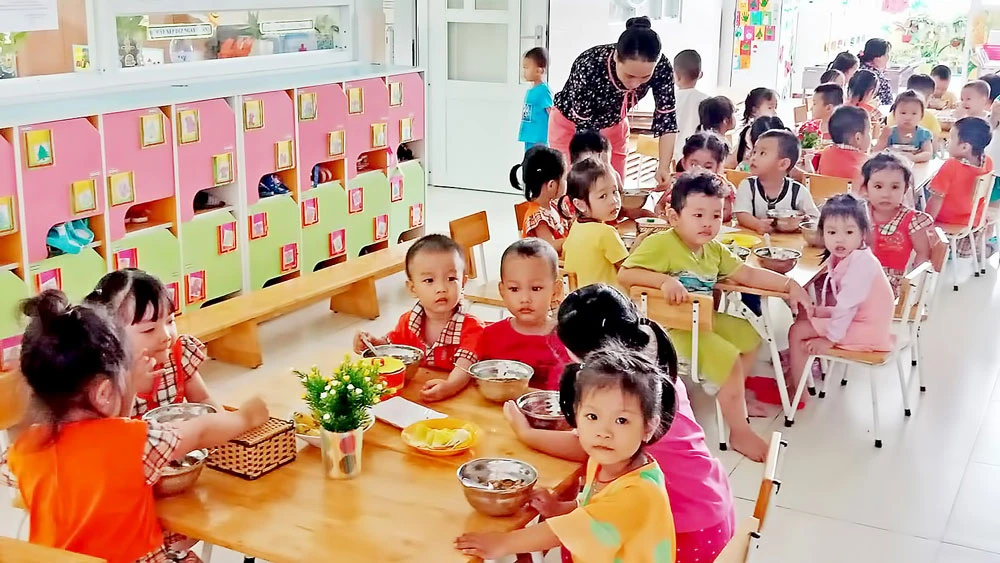 Một lớp học dành cho con công nhân tại Trường Mầm non Khu chế xuất Tân Thuận