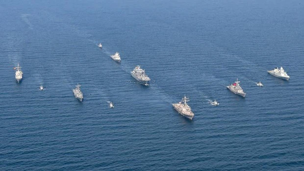 Một cuộc tập trận của NATO. Nguồn: US Navy