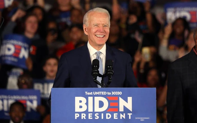  Ông Joe Biden đang là ứng viên số 1 của đảng Dân chủ. Ảnh: REUTERS