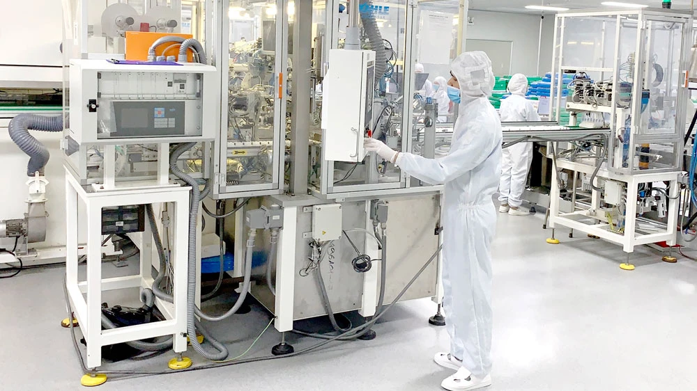 Nhà máy sản xuất trang thiết bị y tế United Healthcare trong SHTP là một trong những doanh nghiệp đầu tư nghiêm túc cho R&D