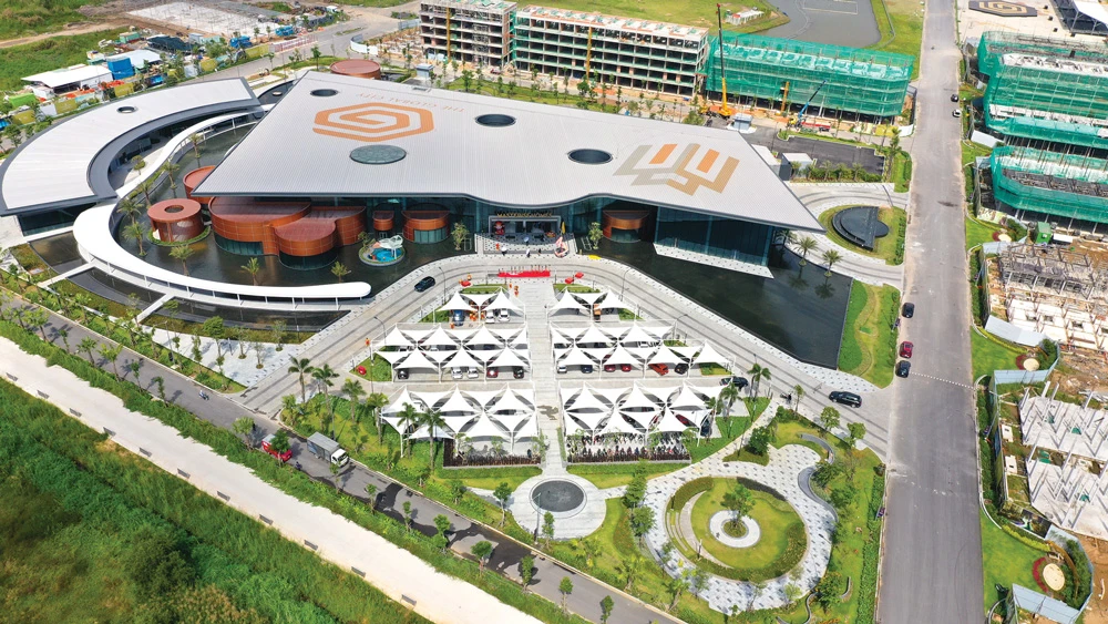 Masterise Homes giới thiệu Sales Gallery kiêm Lifestyle Hub lớn nhất Việt Nam với quy mô lên đến 10.000m²