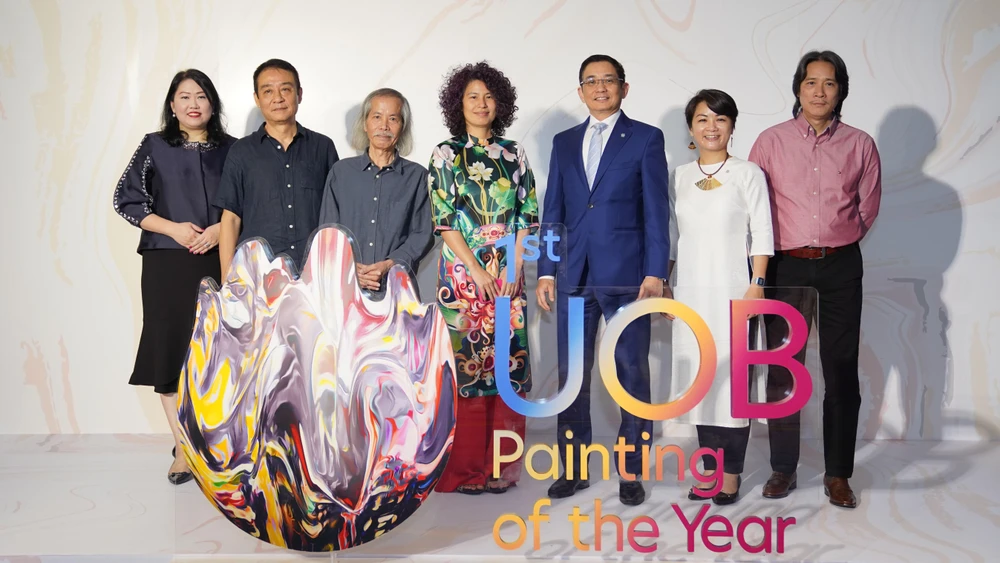 Cuộc thi UOB Painting of the Year năm đầu tiên tại Việt Nam có hội đồng giám khảo gồm những nghệ sĩ danh tiếng trong nền nghệ thuật Việt Nam