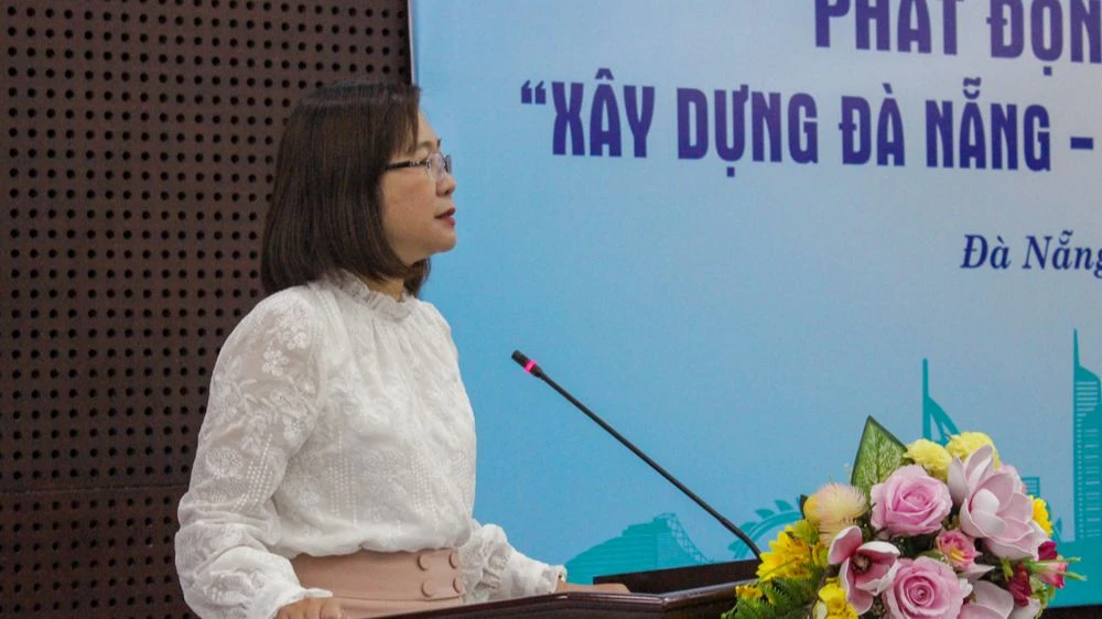 Phó Giám đốc Sở Thông tin và Truyền thông TP Đà Nẵng Nguyễn Thu Phương phát biểu tại họp báo