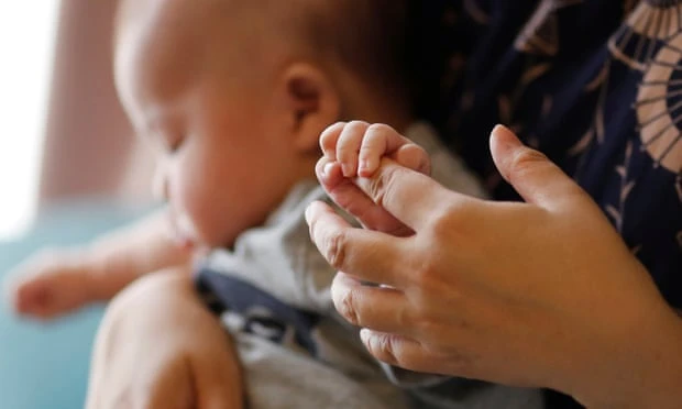 Nhật Bản có 921.000 em bé ra đời trong năm 2018 và năm thứ ba liên tiếp số ca sinh thấp dưới mức 1 triệu. Ảnh: REUTERS